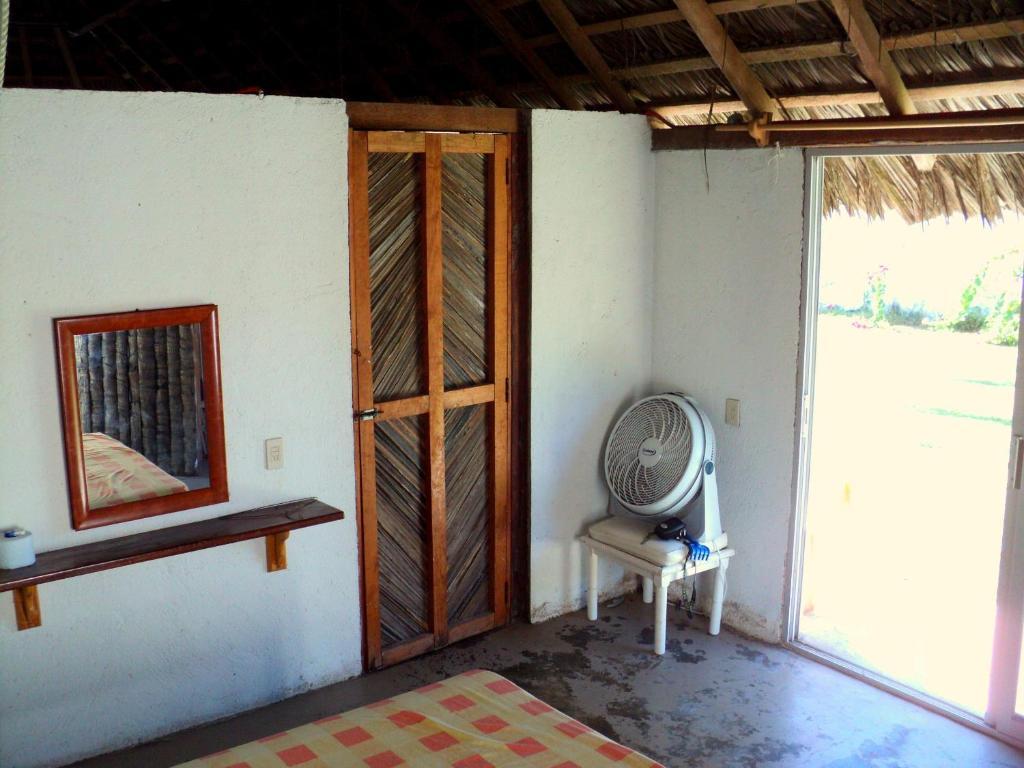 Hotel Cabanas Pie De La Cuesta Coyuca Pokoj fotografie